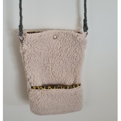 pochette téléphone