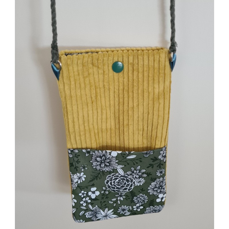 pochette téléphone